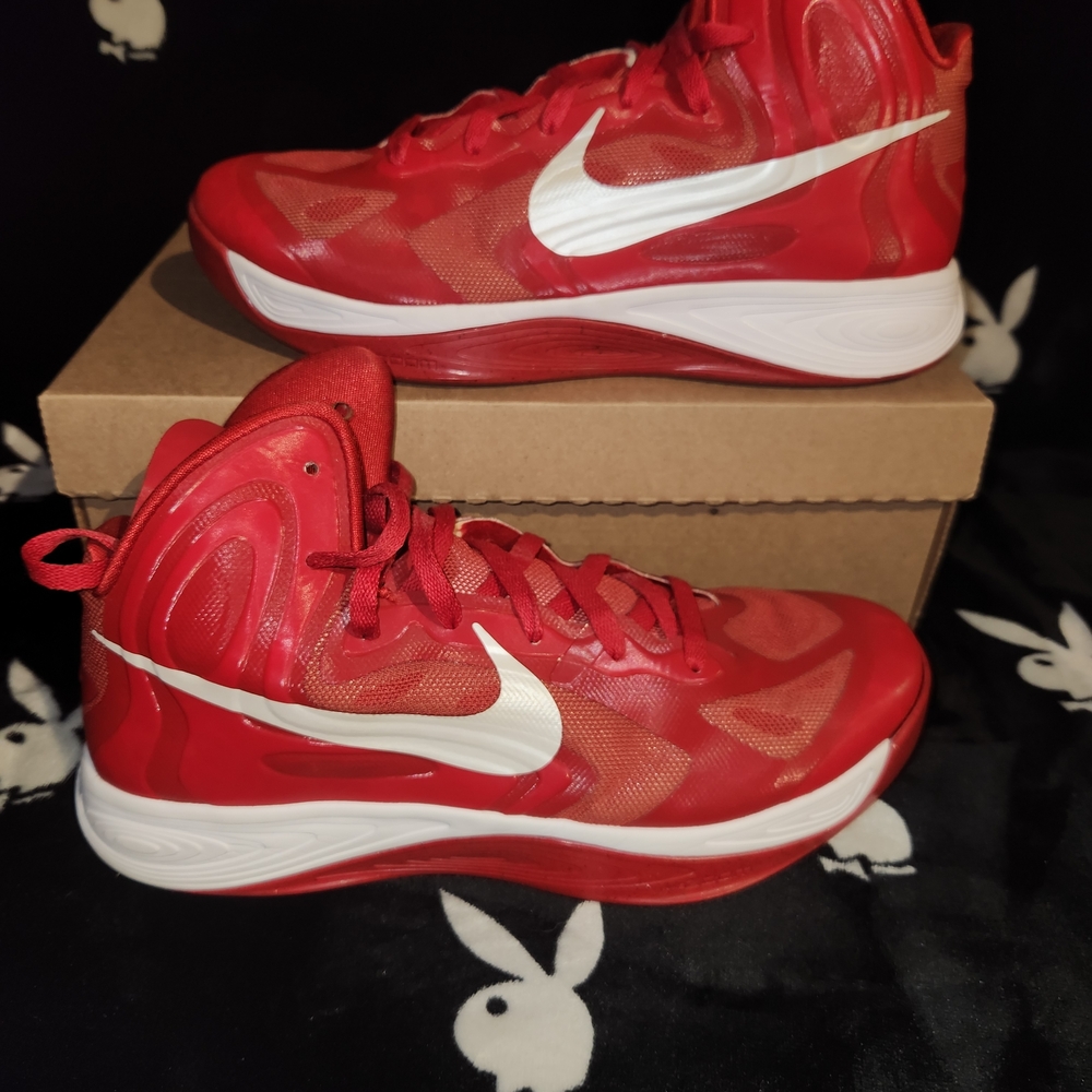 Nike Kids Red and White Sneakers